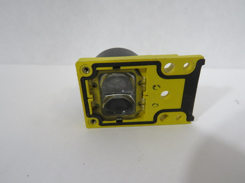 Banner 16523 UC-C 38mm Multi-Beam Upper Cover Focal Point USED