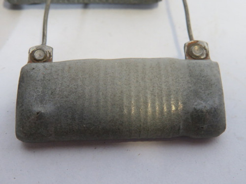 Cutler-Hammer 57-1071-11 Ceramic Capacitor 1 Ohms 4.4A Lot of 4 USED