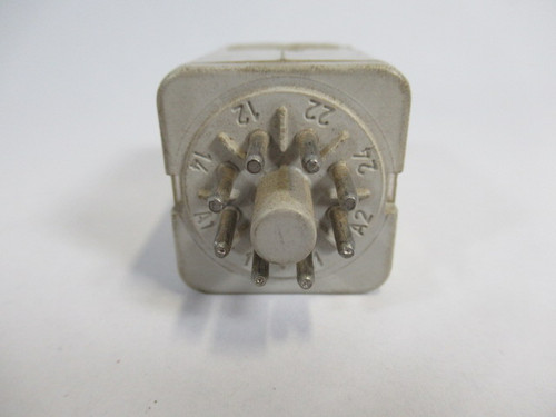 Allen-Bradley 700-HA32A2 Relay SER A 240VAC 10A 50/60Hz USED