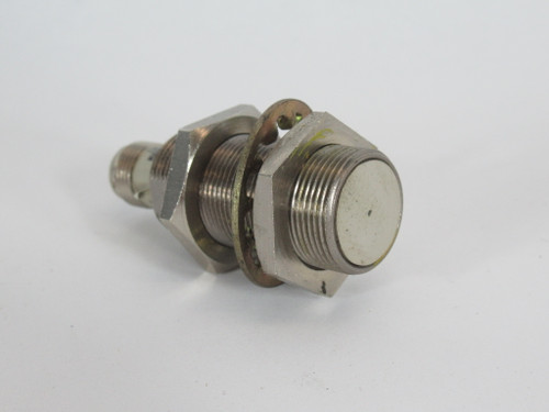 Omron E2E-X7D1-M1 Inductive Proximity Sensor 12-24VDC 7mm Sensing DC NO USED