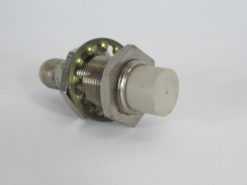 Omron E2E-X10MF1-M1 Inductive Proximity Sensor 12-24VDC 10mm Sensing PNP NO USED