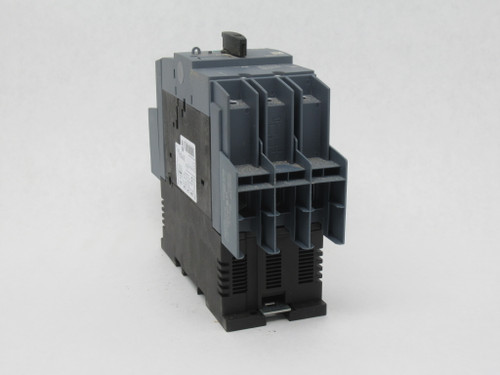 Siemens 3RV2742-5CD10 Circuit Breaker 20A 600V 50/60Hz 3-Pole USED