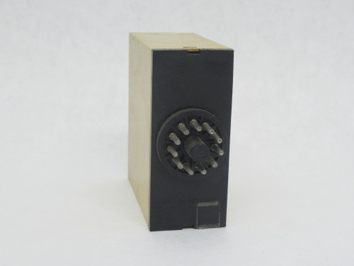 Electromatic SA1002203S Delay On Timer 0.15-3 sec 220VAC 11-Pin SHELF WEAR USED