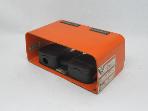 Linemaster TWIN 88SH1-05 Guarded Momentary Twin Foot Pedal SPDT USED