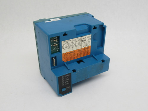 Honeywell RM7890A1015 Burner Control Relay Module 120VAC 60Hz NO COVER USED