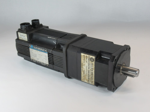 Allen-Bradley 1326AB-B410G-21 Servo Motor 1kW 5000RPM C/W Gearhead 30:1 USED