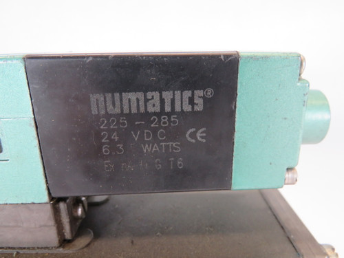 Numatics 082SA425K Solenoid Valve w/Base 24VDC 6.3W REPLACED COIL USED