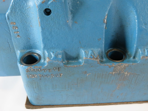 Vickers KAFDG5V-833C270NXVMFPD7H113 Directional Control Valve SHELF WEAR USED