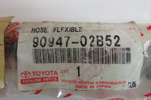 Toyota 90947-02B52 Flexible Hose for Rear Brake Tube WORN LABEL NWB