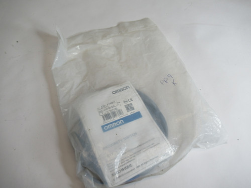Omron E2E-X1R5E1 Proximity Sensor 12-24VDC NWB
