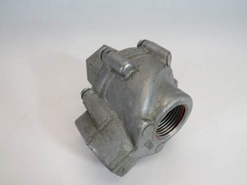 Deltrol EV30A2 Quick Exhaust Valve 1/2" NPTF Inlet 3/4" NPTF Exhaust 5.45Cv USED