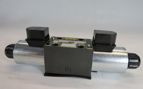 Parker D1VW004CNJW-91 Directional Control Valve 24VDC 1.39A BOX DAMAGE NEW