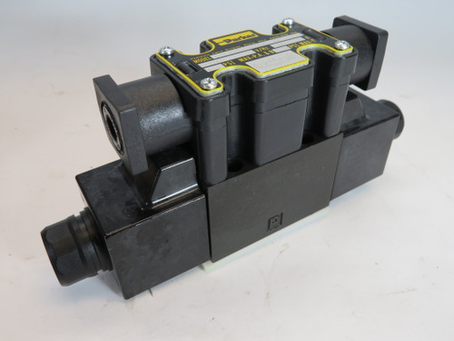Parker D1VW001CNYC4-94 Directional Control Valve 120V 60Hz 0.60A BOX DAMAGE NEW