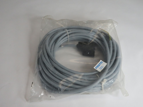 Festo 193458 KMF-1-24-10-LED Plug Socket with Cable NWB