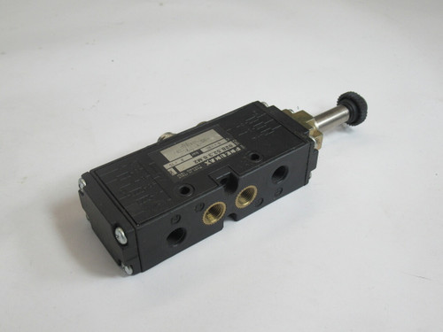 Pneumax 828.52.3.6.M2 5/2-Way Differential Valve 1/8" NPT USED