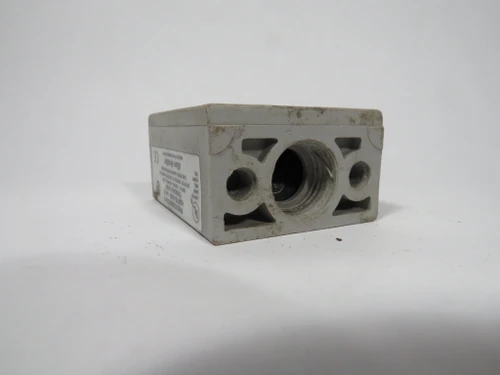 Allen-Bradley 42MTB-5000 PhotoSwitch Terminal Base Series B MISSING SCREWS USED