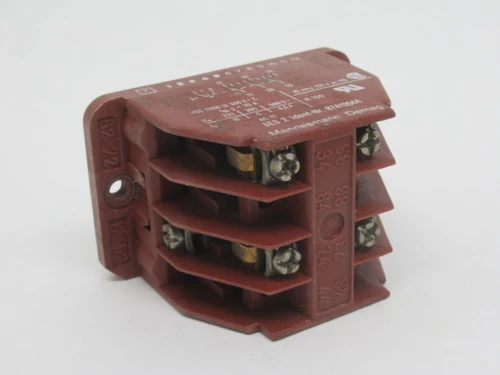 Mannesmann Demag 87419544 SES2 Contact Block 150V 10A NO MOUNT SCREWS USED