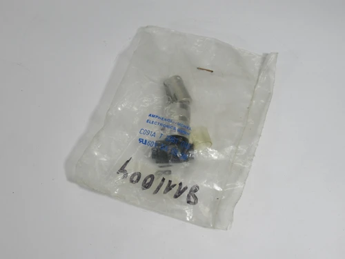 Amphenol-Tuchel T-3361-010 Circular Connector 5-Pin Female 60V 5A NWB