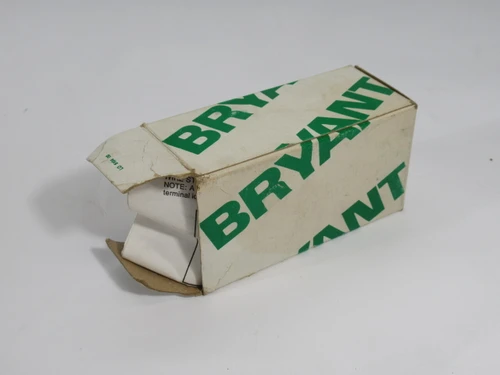 Hubbell Bryant 23005B Locking Plug 10A 250VDC 480VAC 20A 125V 3W 3P BOX DMG NEW