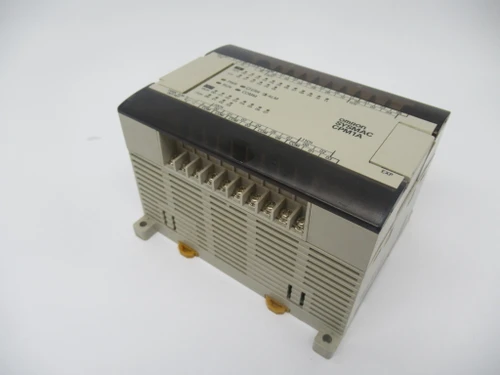 Omron CPM1A-30CDR-A Programmable Controller 100-240VAC 50/60Hz 60VA USED