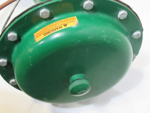 Fisher EZ 667 Size 30 Size 1 Flanged Steel Pneumatic Actuated Valve WEAR USED