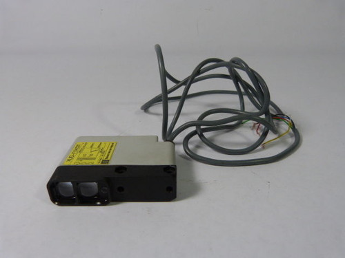 Telemecanique XUG-F04531 Photoelectric Sensor 110/120V 48/62Hz 5' Cable USED