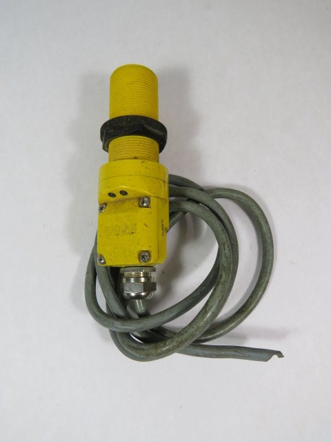 Turck BC10-P30SR-VP4X2 Capacitive Sensor 65VDC 200mA 1-10mm 1.2m L WEAR USED