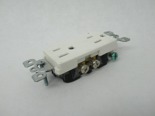 Leviton 5325-W Duplex Receptacle 15A 125V 3W 2P 5-15R White USED