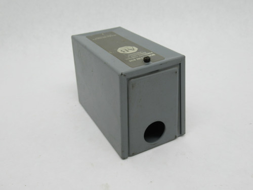 Allen-Bradley 836-C7 Series CA Pressure Switch 600V 1/4" NPT SHELF WEAR NOP