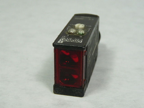 Omron E3S-AT36-D Plug-In Through Beam Photoelectric Receiver 10-30VDC 7m USED