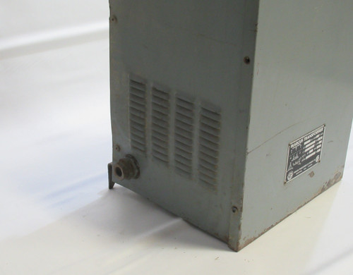 Marcus Dry Type TWM Transformer 15kVA Pri 600V Sec 240V 60Hz 3Ph RUST USED