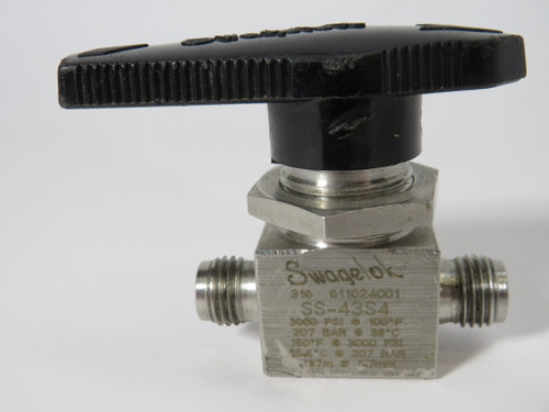 Swagelok SS-43S4 40 Series Ball Valve 1.4cv 3000 psi 100F SHELF WEAR USED