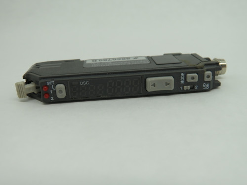 Keyence Corp FS-V33CP Mega Power Fibre Optic Amplifier 12-24VDC USED