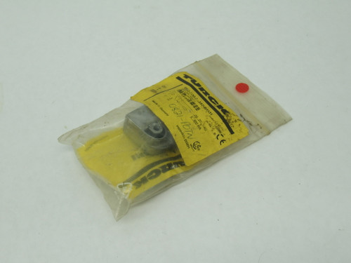 Turck BIM-IKM-AZ3X2-B3131 W/KLI3 Magnetic Field Sensor 20-250VAC SHELF WEAR NWB