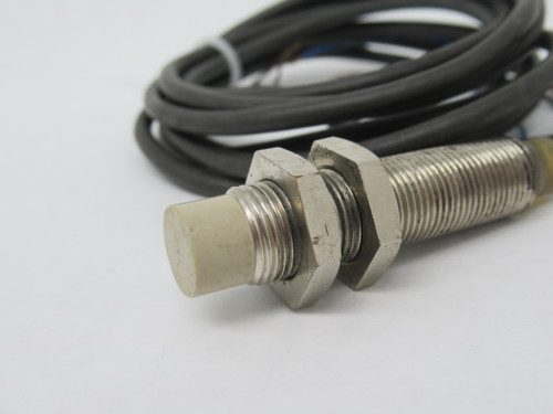 Omron TL-X5MB1-GL Proximity Sensor 12-24VDC 5mm Range PNP 2m Cable L USED