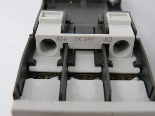 Siemens 3RT1026-1BB44-3MA0 Sirius Contactor Assy. 24DC 2NO/NC 25A 11kW 400V USED