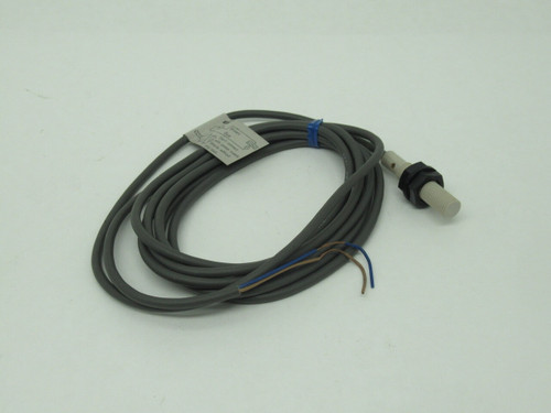 Omron E2F-X1R5Y1 Proximity Switch 24-240VAC Make 0.6A Break 0.1A 1.5mm Range NOP
