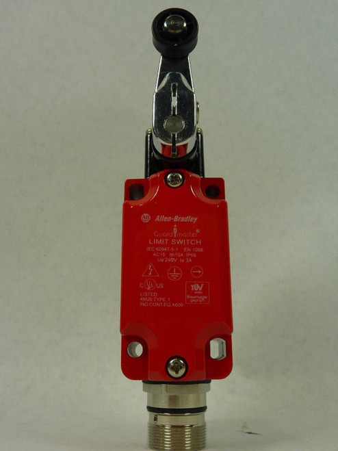 Allen-Bradley 440P-MSLB13M9 Limit Switch 10A 240V 3NC 1NO BOX DAMAGE NEW