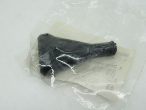 Bosch 1280703024 Rubber Boot for Connector Lot of 49 NWB