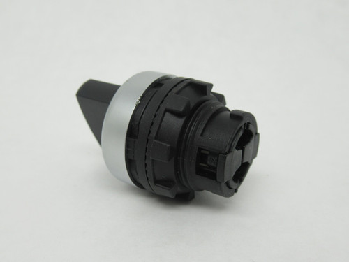Pizzato E2 1SE12ACA19AB Selector Switch 2-Position Maintained SHELF WEAR NOP