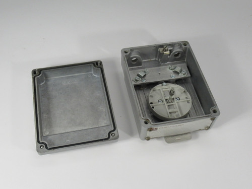 Endress+Hauser 913141-0000 Separate Housing for EC Capacitance Picometer USED