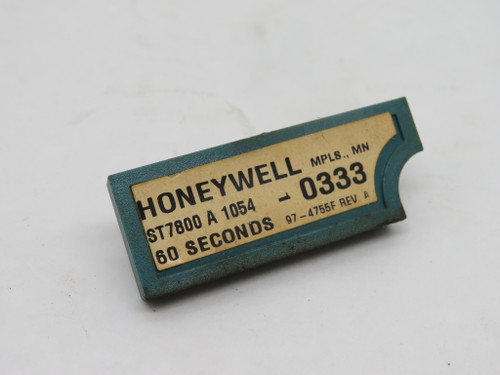 Honeywell ST7800A Plug In Purge Timer 60 Seconds USED