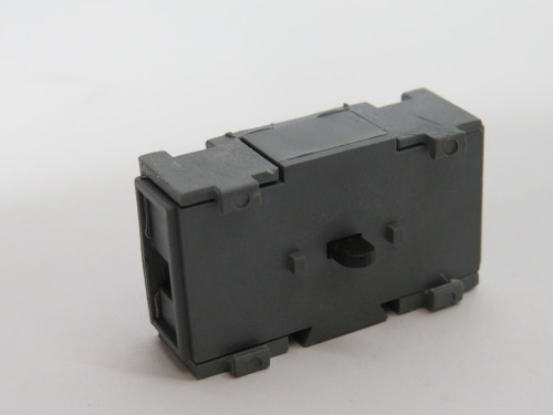 ABB OA3G01 1SCA022456R7410 Auxiliary Contact for Safety Disconnect 1NC USED