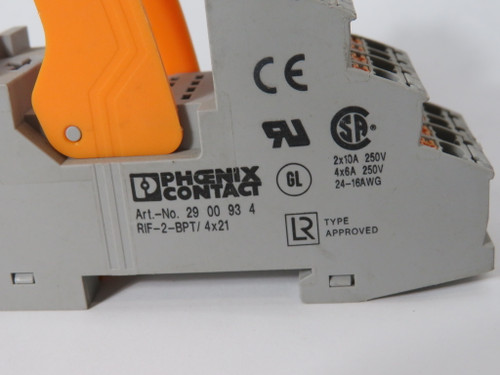Phoenix Contact 2900934 RIF-2-BPT/4X21 Relay Base 2x10A 250V 4x6A 250V USED
