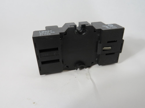 Idec SR3B-05 Black Relay Socket 10A 300V 11 Blade USED