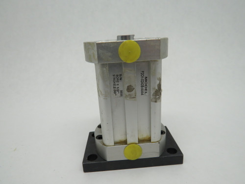 Numatics F2CK-02A3B-AAA4 Pneumatic Cylinder 1 1/2in Bore 2in Stroke USED