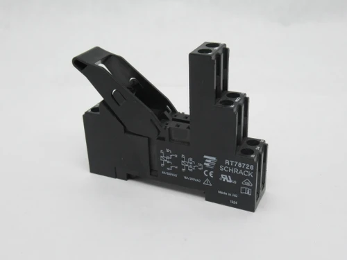 Schrack RT78726 Relay Socket 8A 16A 250V USED