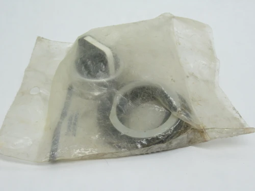 Allen-Bradley 800T-N230F Selector Knob PACKAGING SHELF WEAR NWB