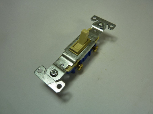 Cooper 1301V Toggle Switch 15A 120V 1P SHELF WEAR NOP