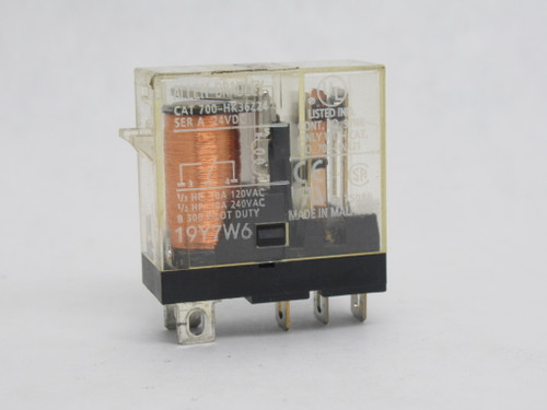 Allen-Bradley 700-HK36Z24 Series A Slim Line Relay 24VDC 10A 120V 5-Blade USED